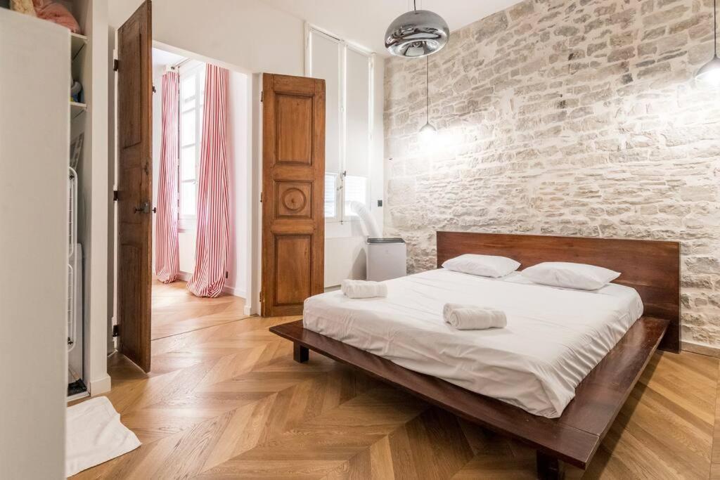 Harmonie Lägenhet Nîmes Exteriör bild