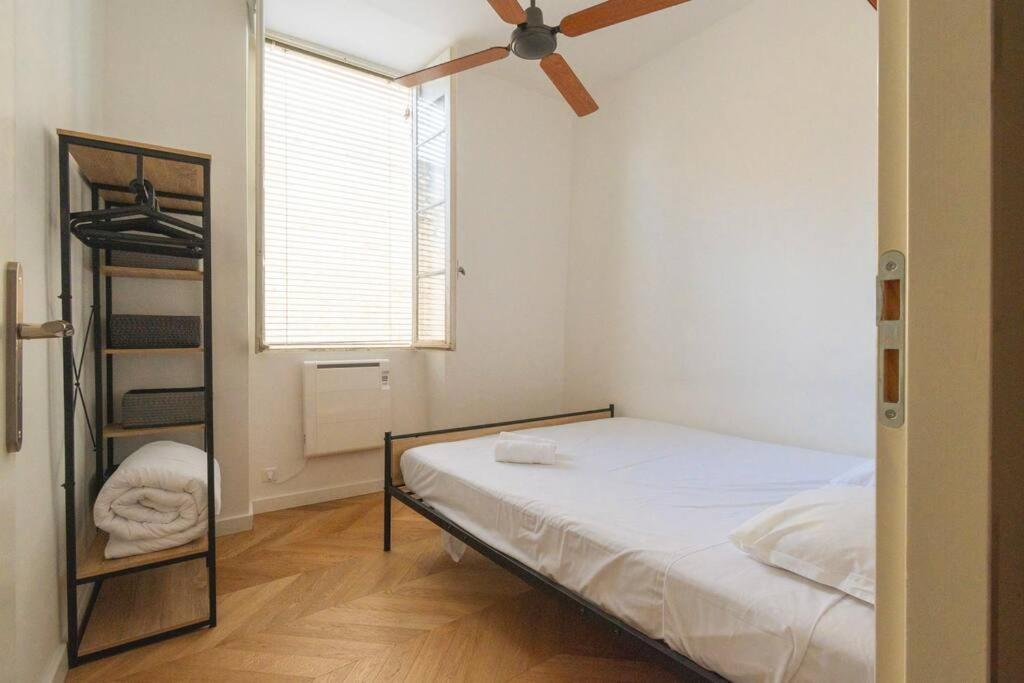 Harmonie Lägenhet Nîmes Exteriör bild